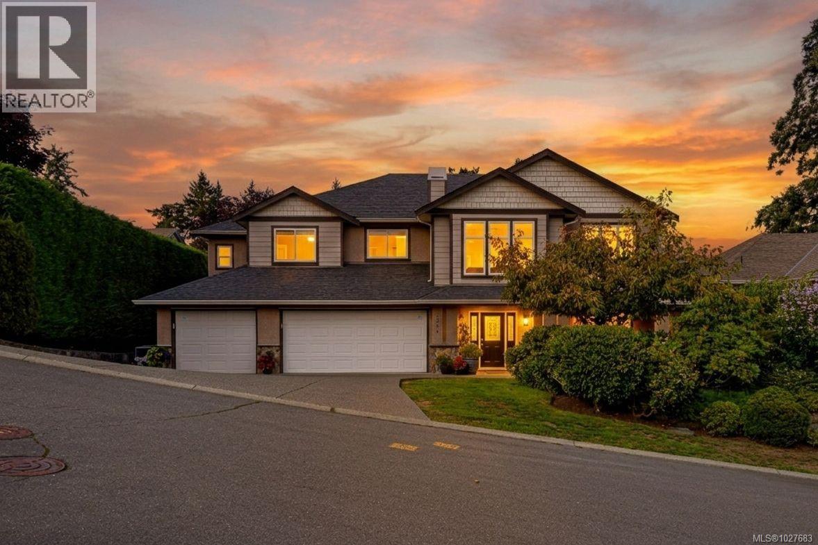 1204 Knockan Place, Saanich