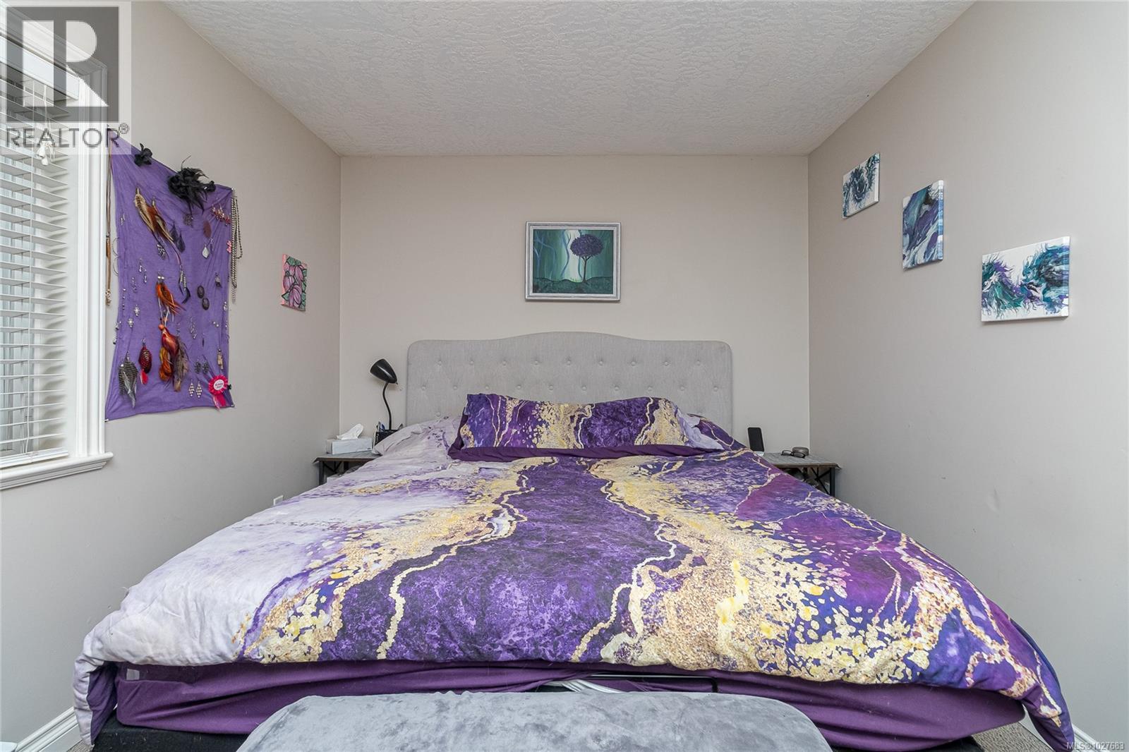  1204 Knockan Place, Saanich