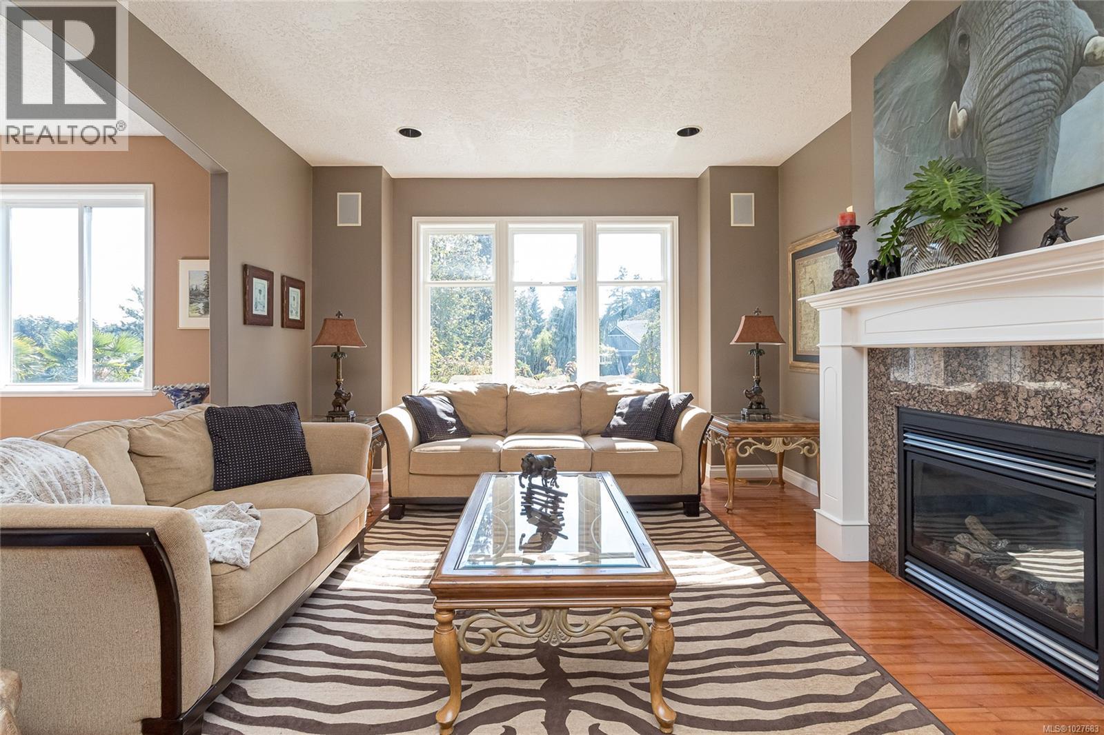  1204 Knockan Place, Saanich