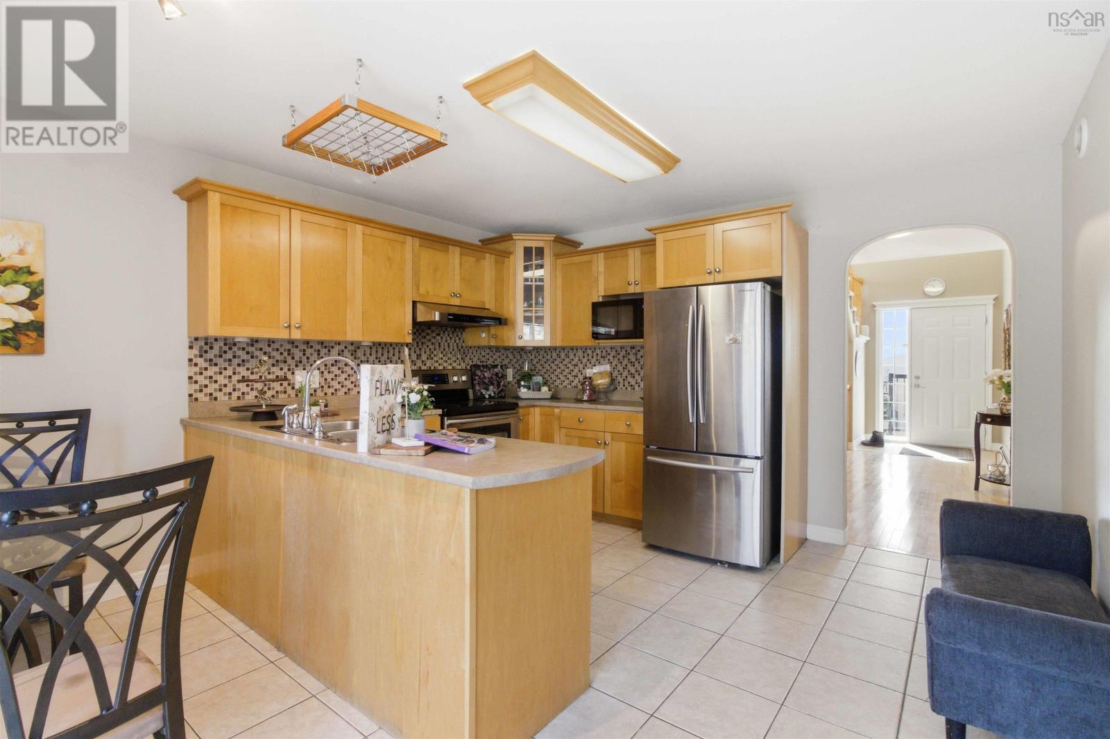 Property 15 of 33 of 32 Redden Court