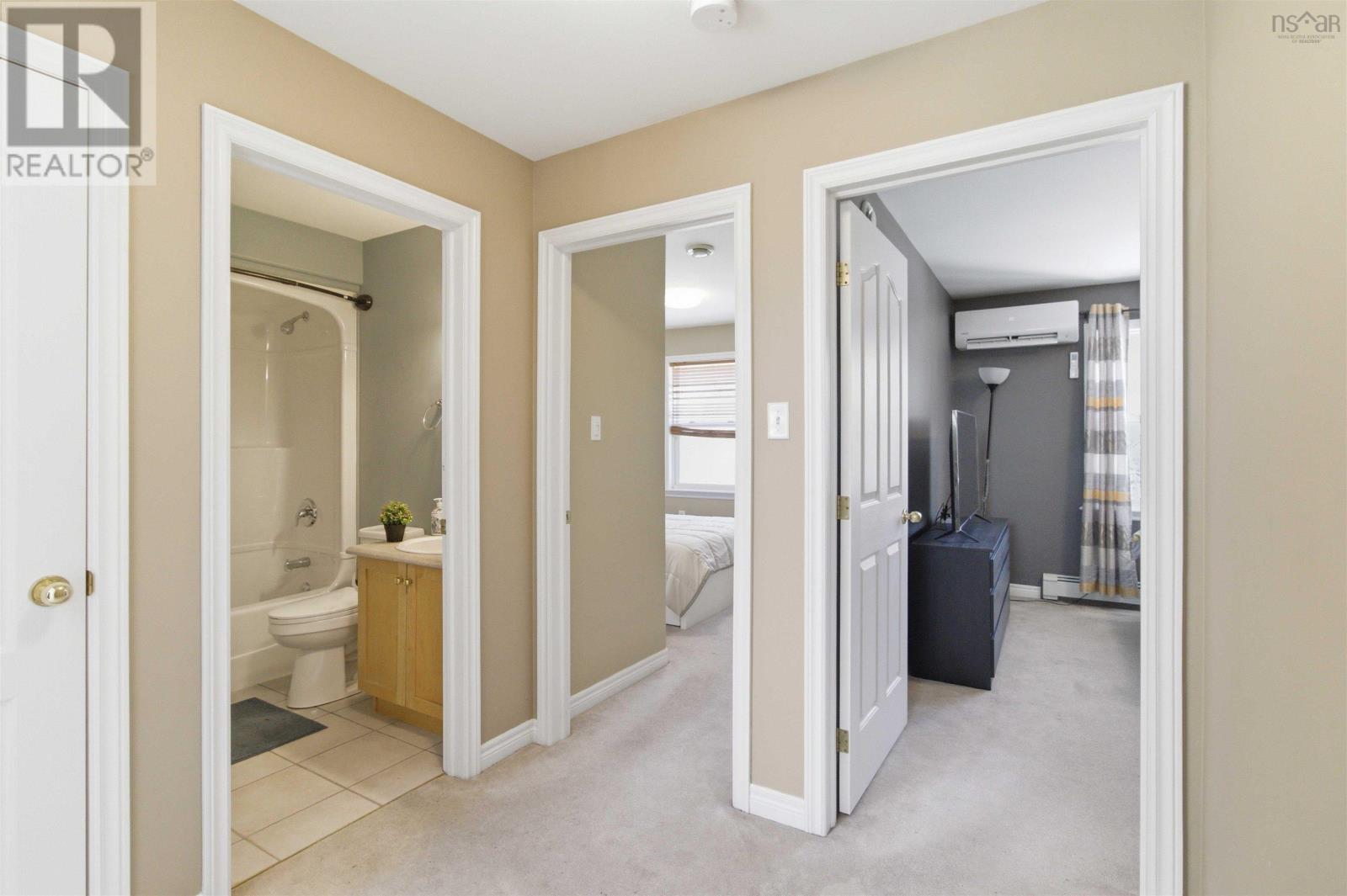 Property 23 of 33 of 32 Redden Court