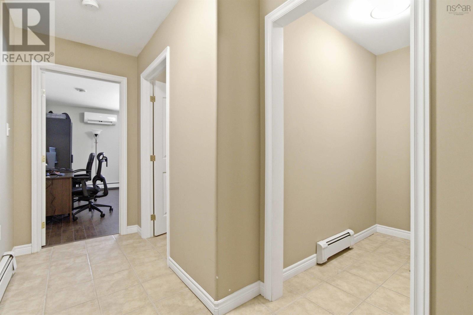 Property 27 of 33 of 32 Redden Court