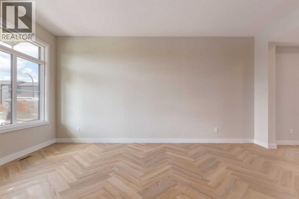 
          466 River Avenue
            <br/>
            <span>Cochrane</span>
            , 
            <span>AB</span>
             <span>T4C3B8</span>
         - Photo 7