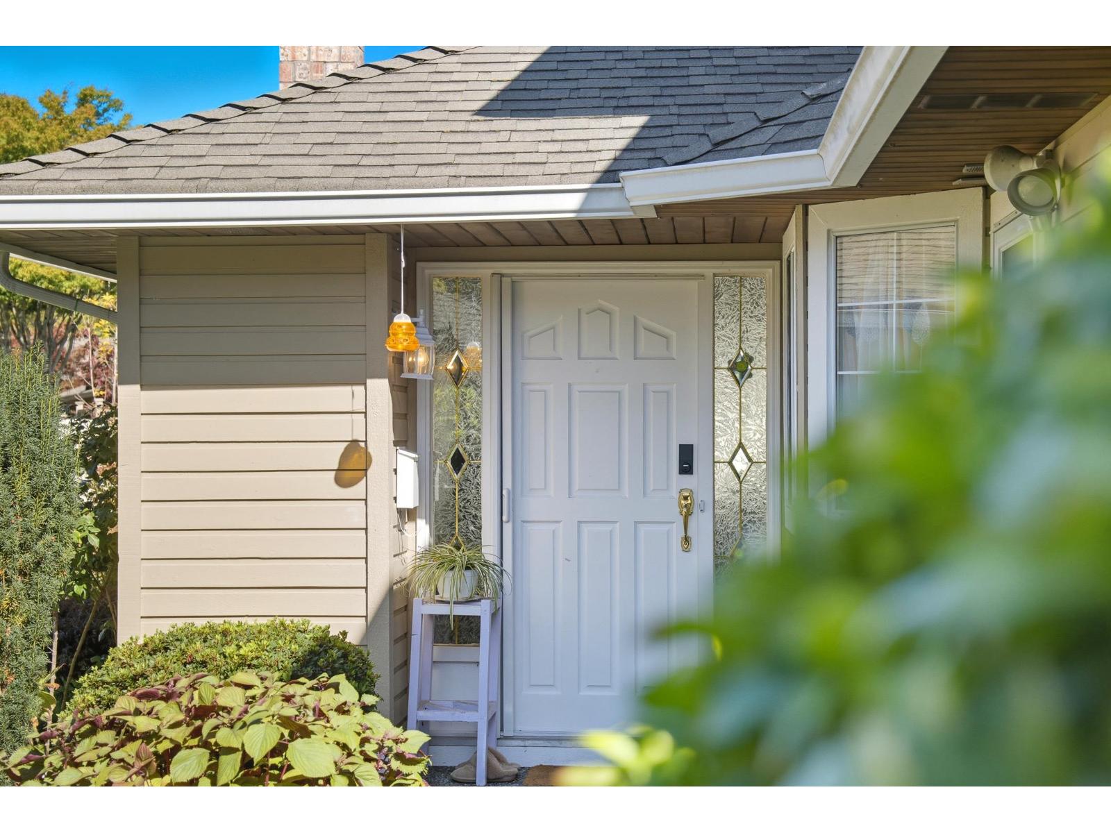 118 15121 19 Avenue - photo 2