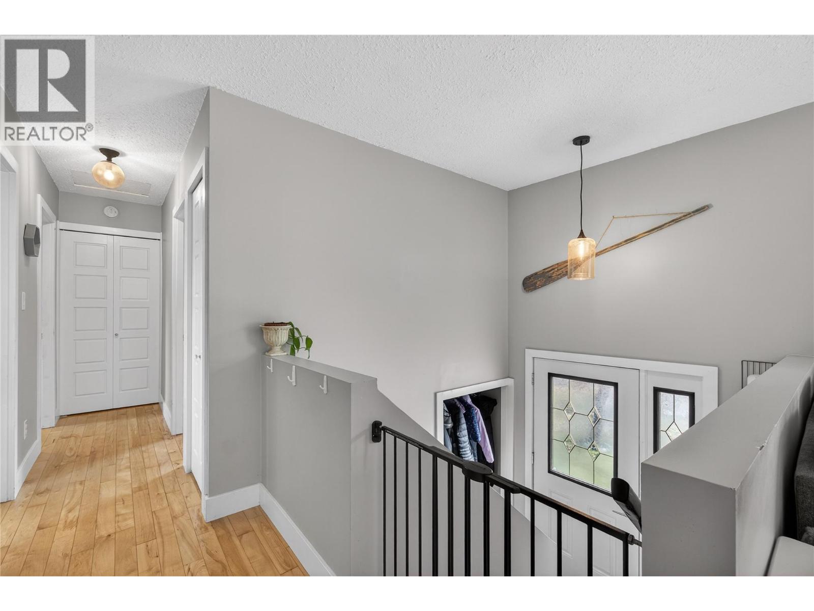 610 Gillis Avenue, Sicamous