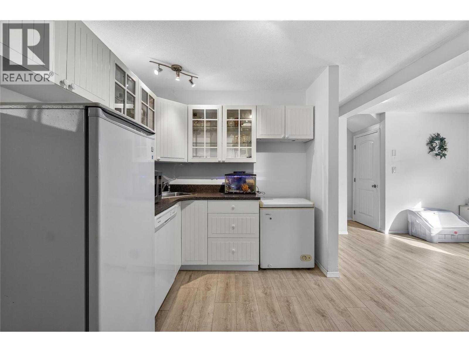 610 Gillis Avenue, Sicamous