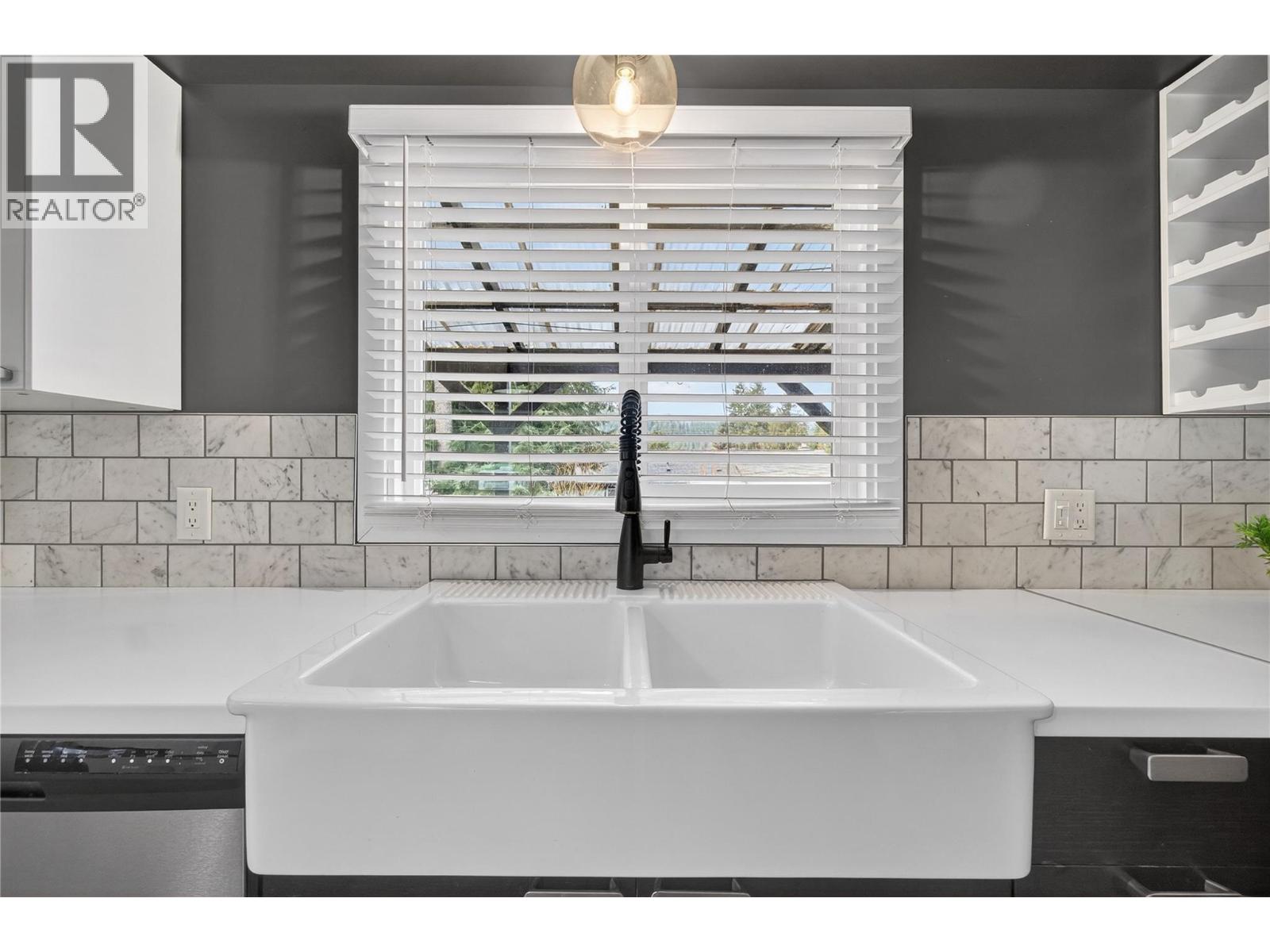 610 Gillis Avenue, Sicamous