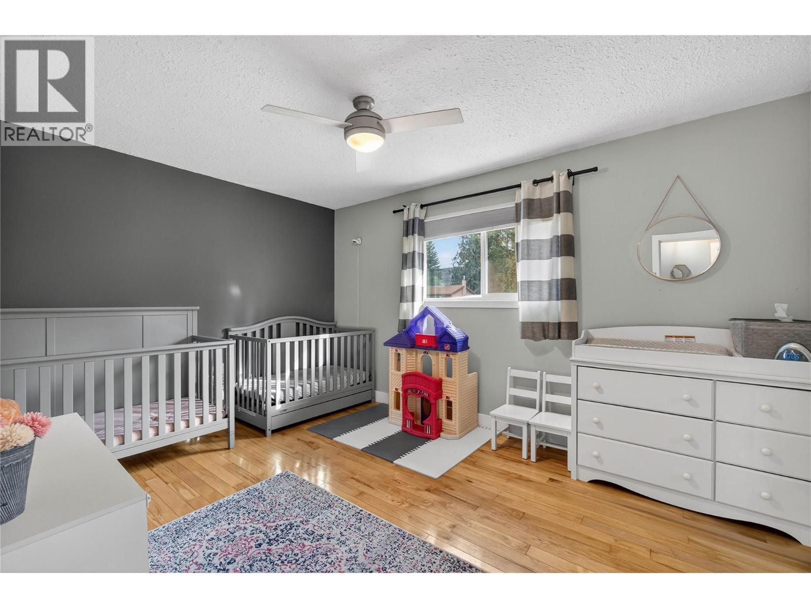 610 Gillis Avenue, Sicamous