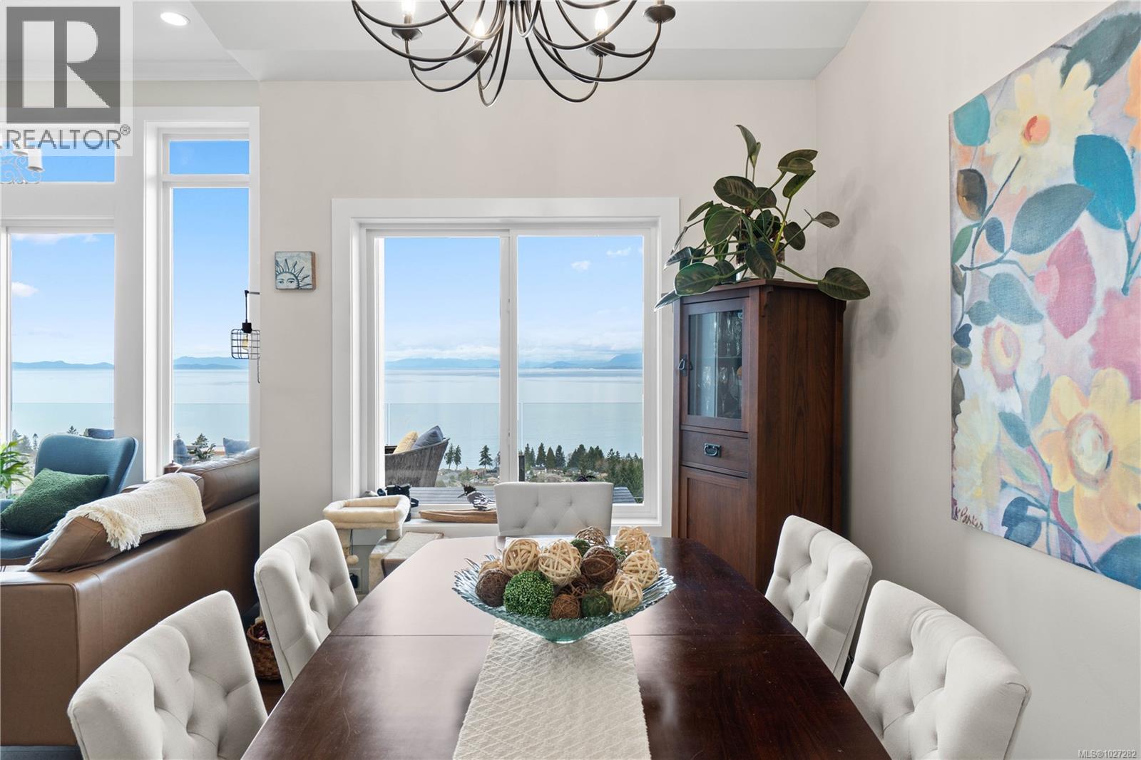 5304 Dewar Rd, Nanaimo