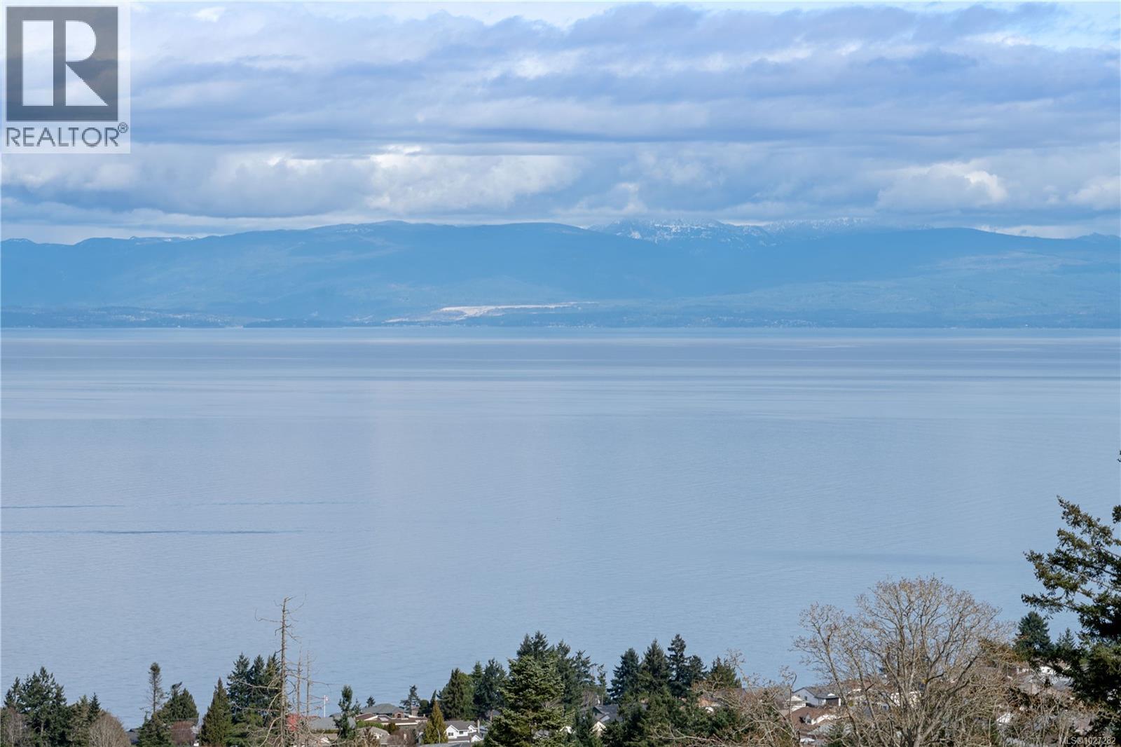 5304 Dewar Rd, Nanaimo