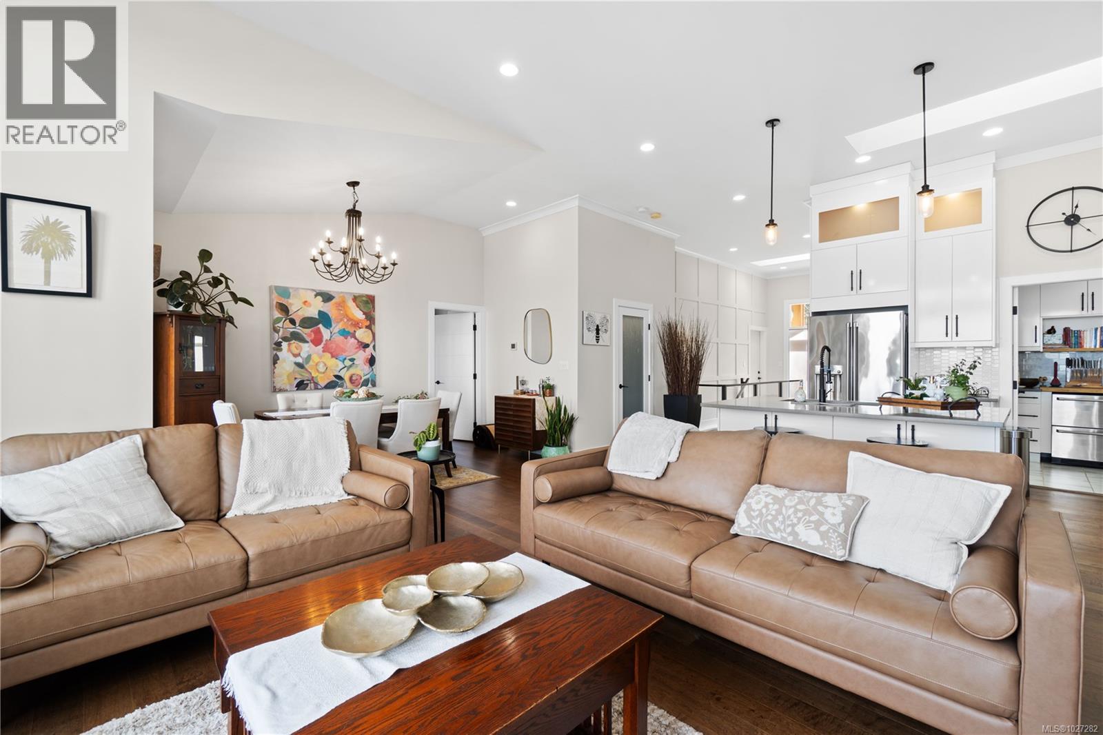 5304 Dewar Rd, Nanaimo