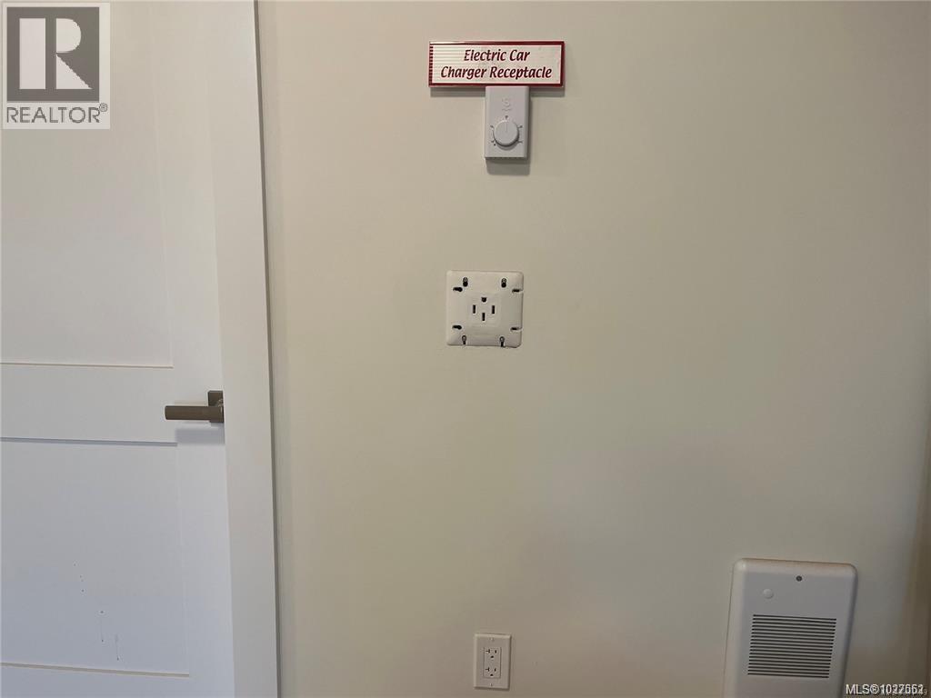 634 Farrell Rd, Ladysmith