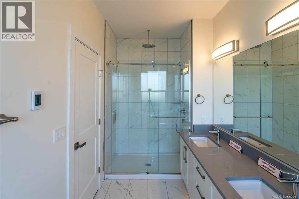 634 Farrell Rd, Ladysmith