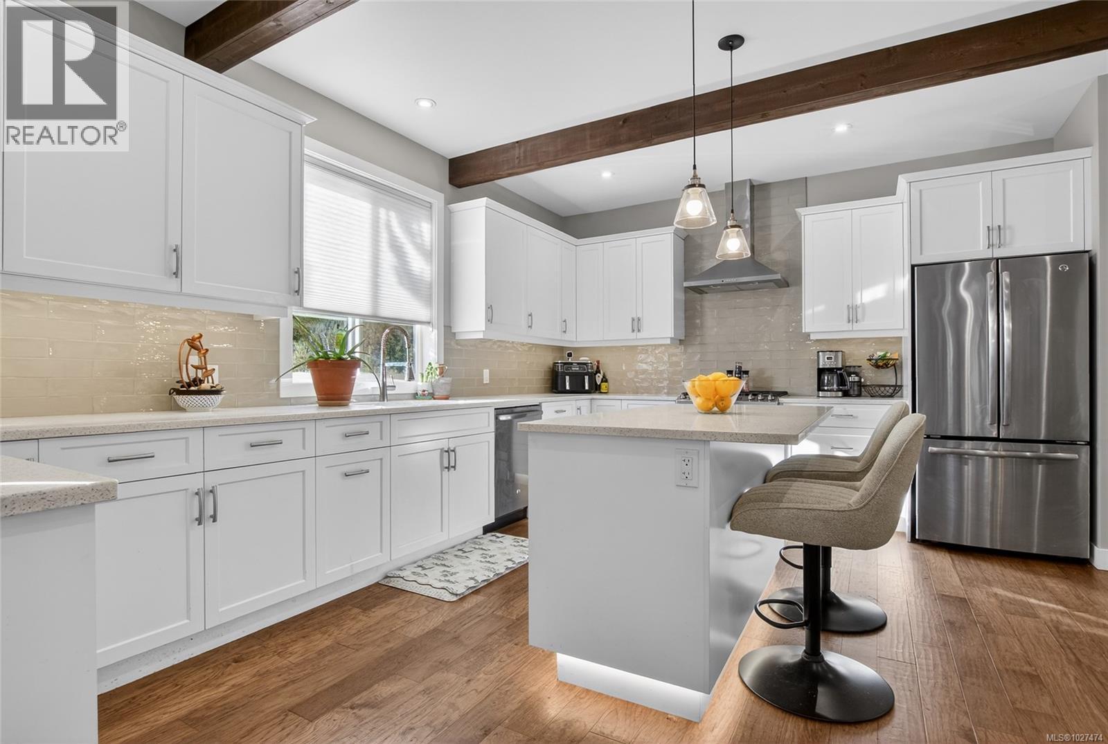 7284 LAKEFRONT DR - 4