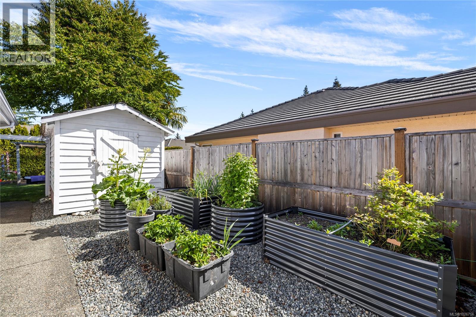 1157 ORMONDE RD - 21