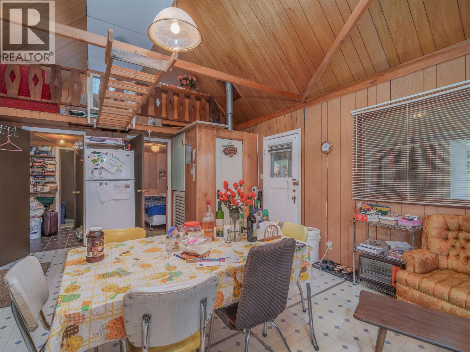 920 S GREEN LAKE ROAD - 6