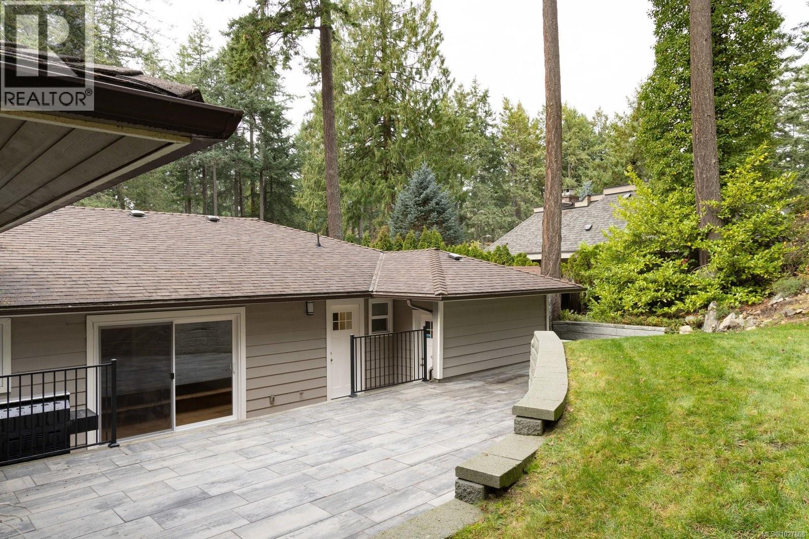  4465 Emily Carr Drive, Saanich