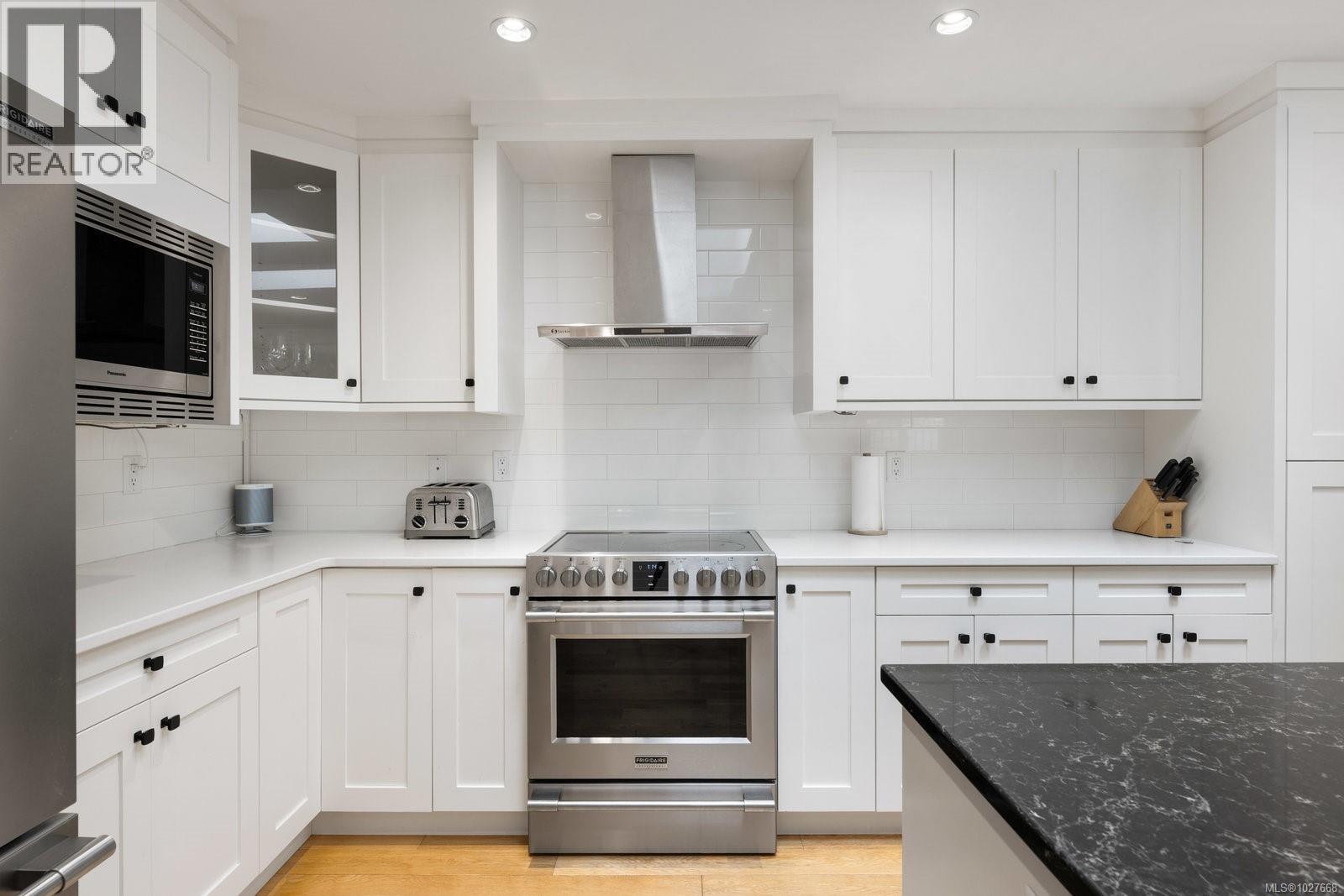  4465 Emily Carr Drive, Saanich