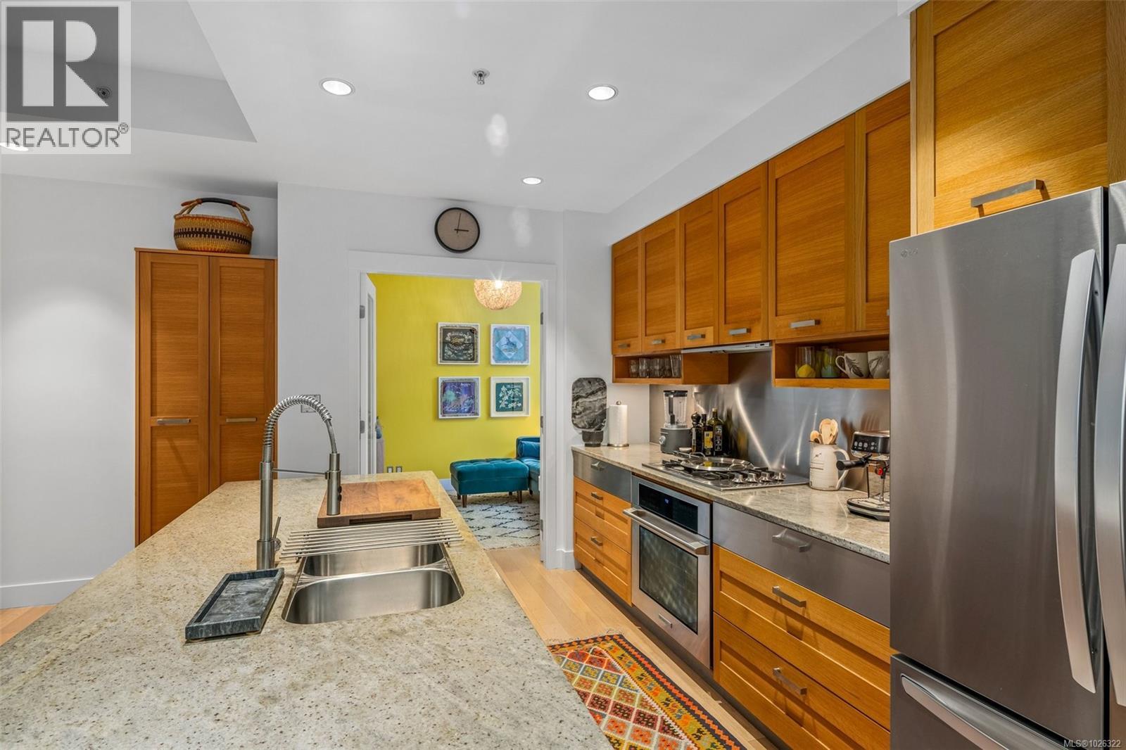 116 365 Waterfront Cres, Victoria