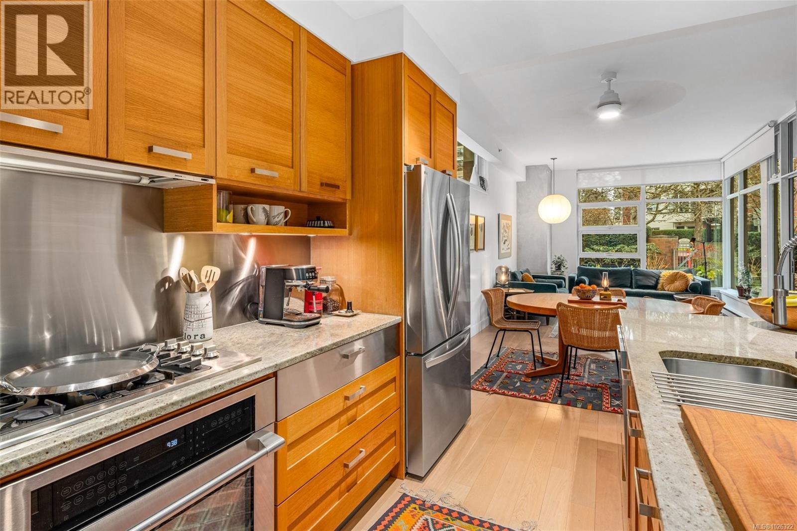 116 365 Waterfront Cres, Victoria