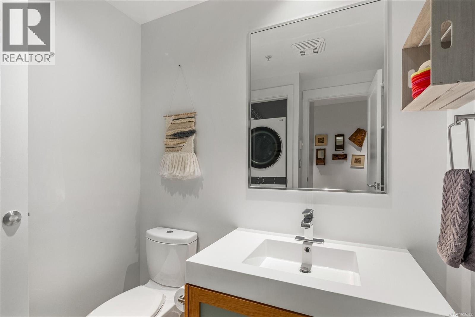 116 365 Waterfront Cres, Victoria