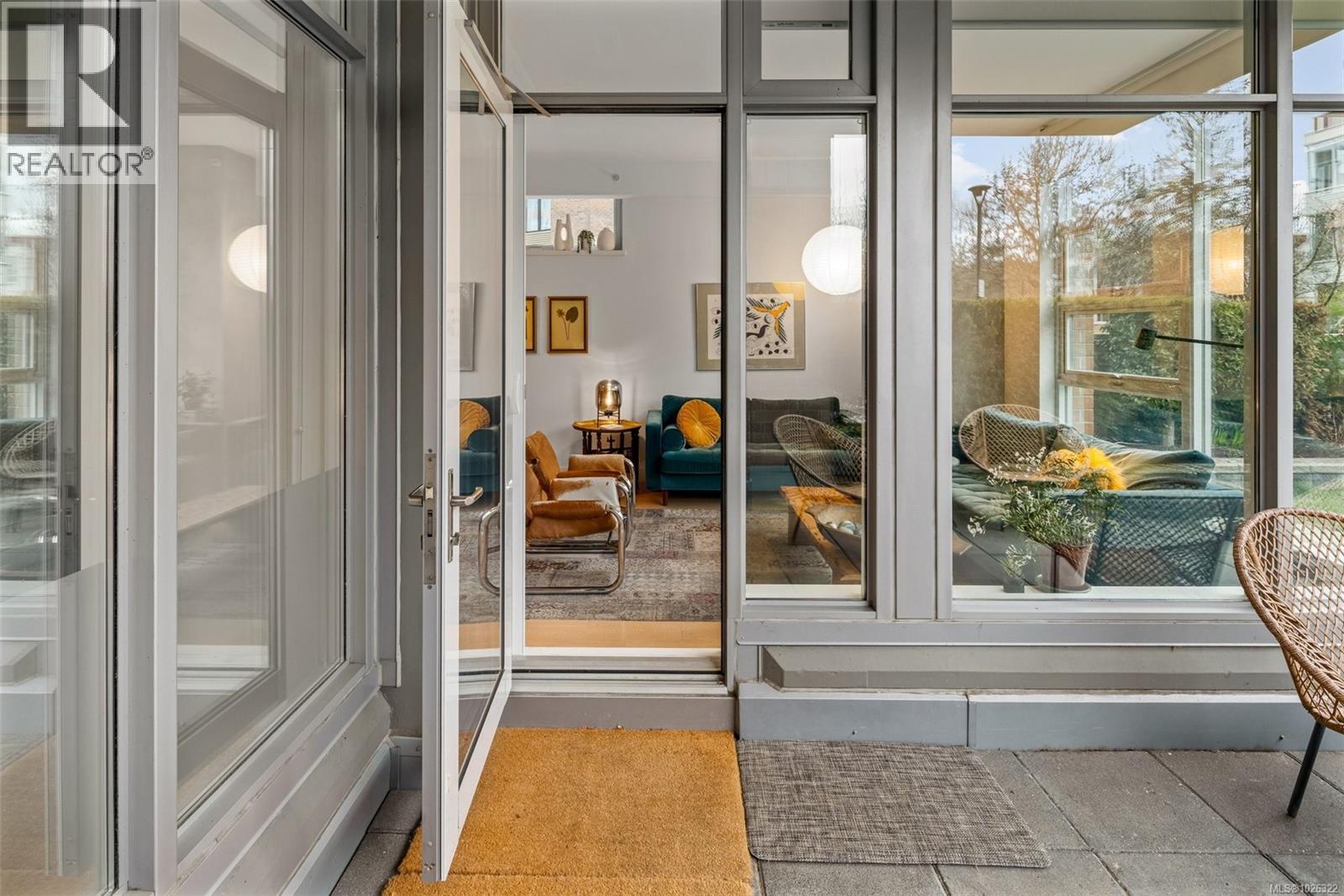 116 365 Waterfront Cres, Victoria