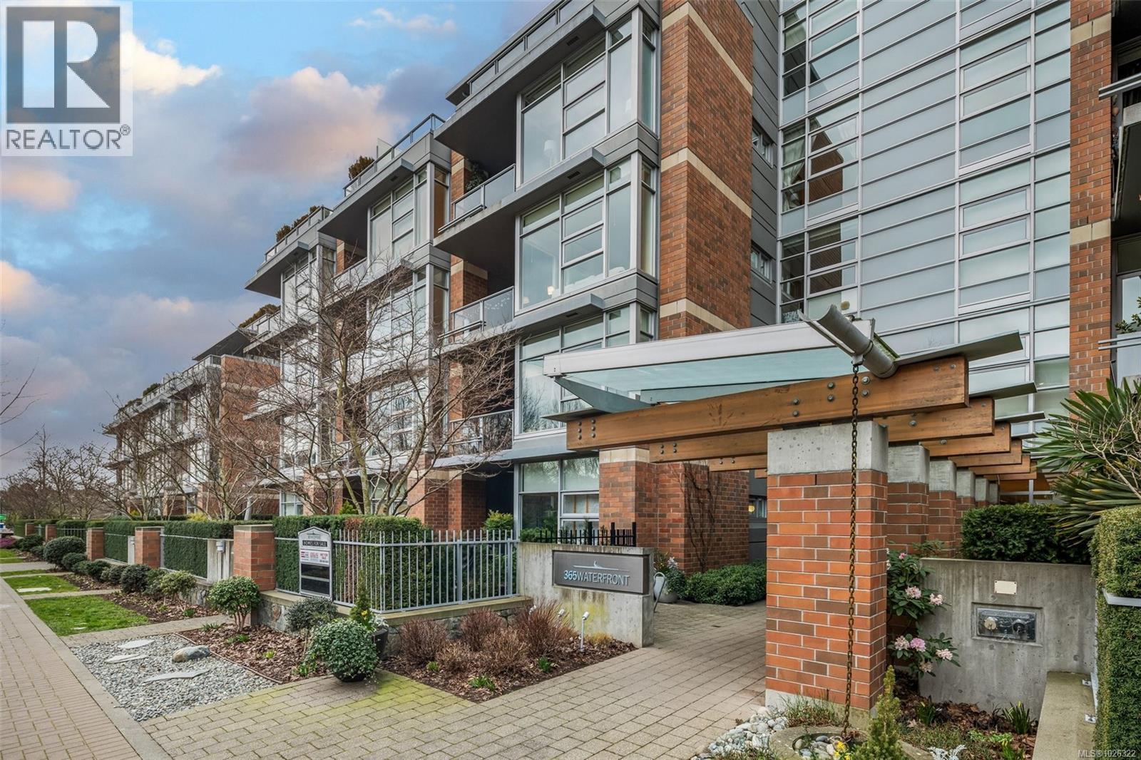 116 365 Waterfront Cres, Victoria