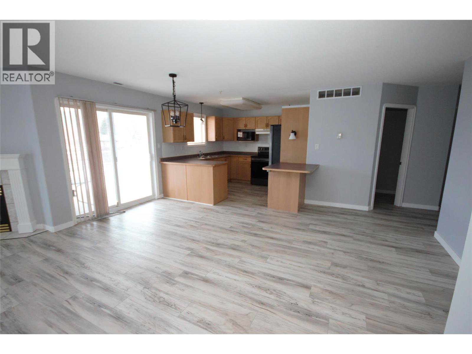 #100 6805 Cottonwood Drive - 15