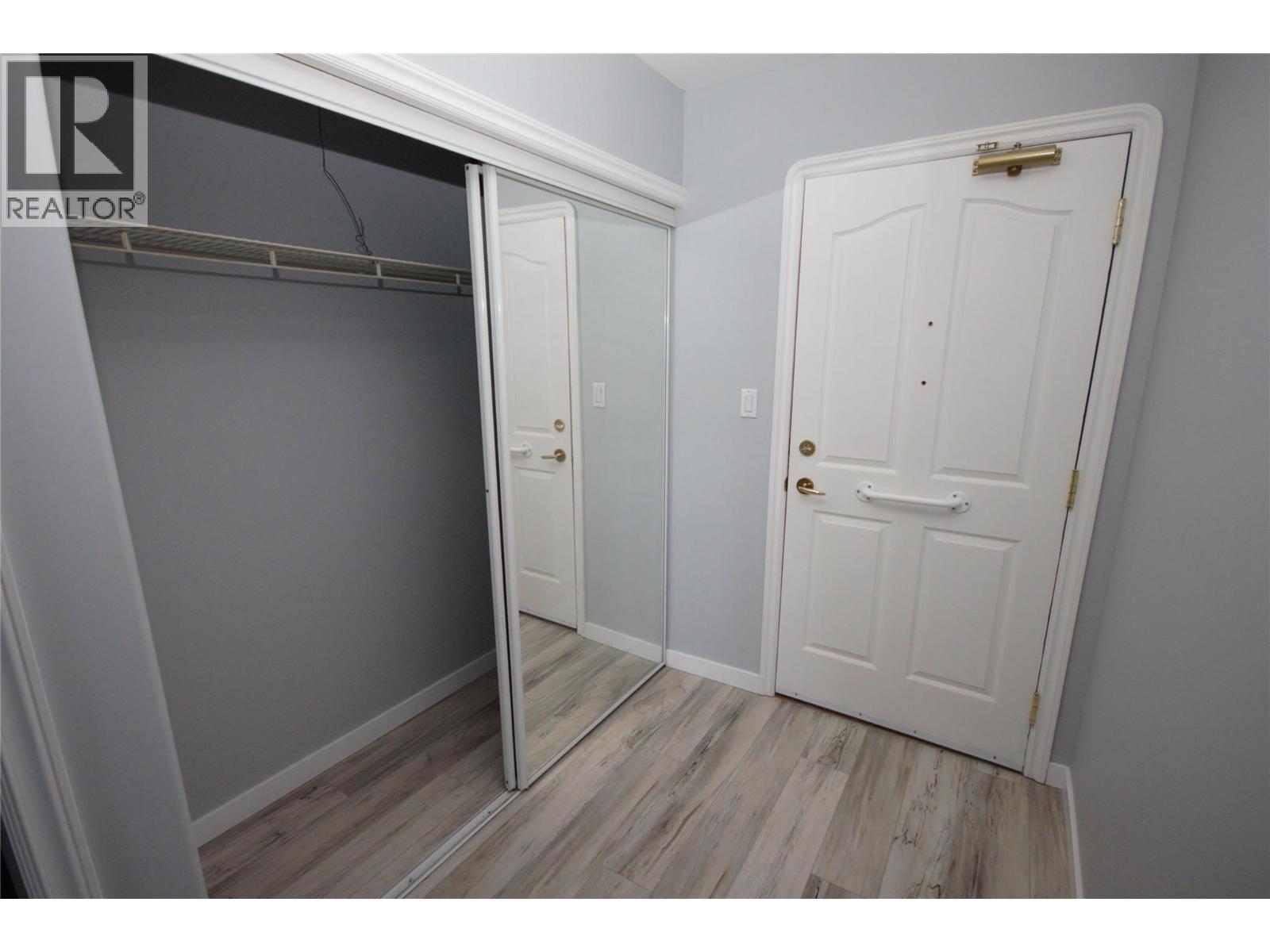 #100 6805 Cottonwood Drive - 25