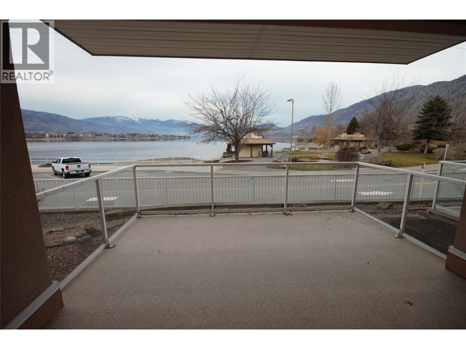 100 6805 Cottonwood Drive, Osoyoos