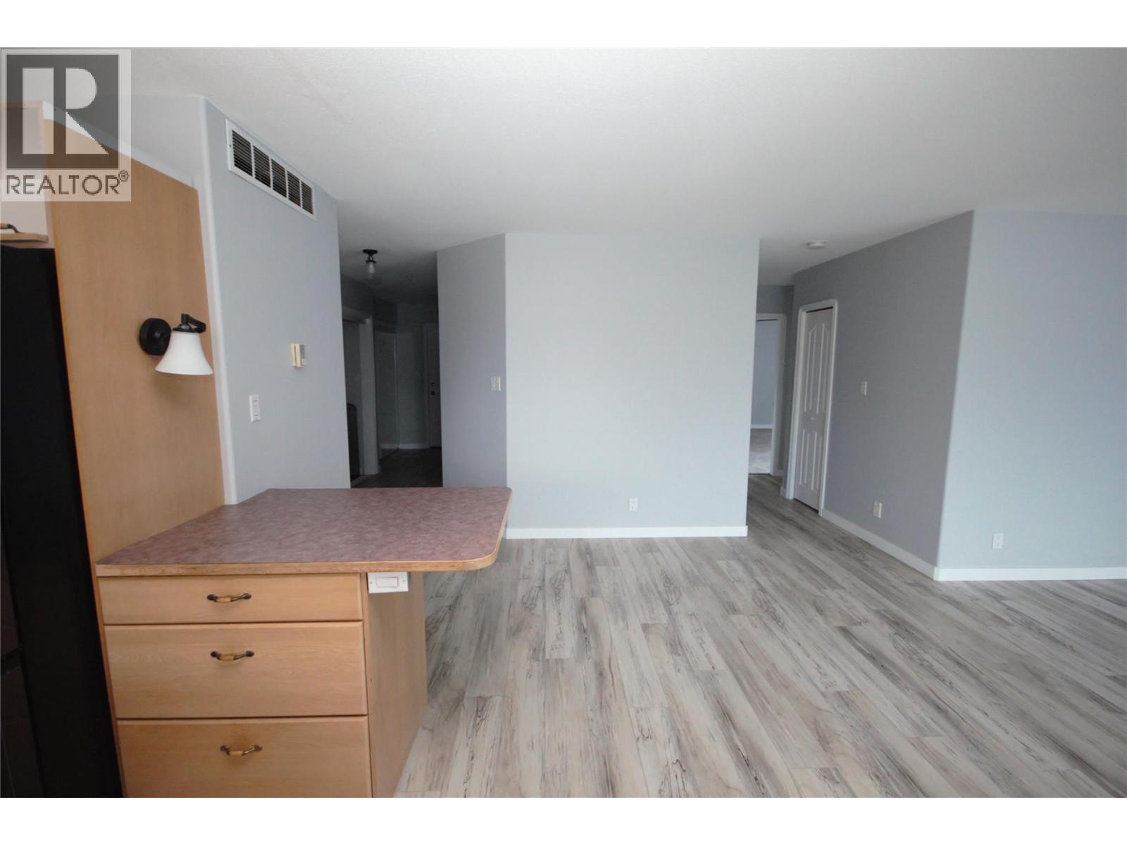 100 6805 Cottonwood Drive, Osoyoos