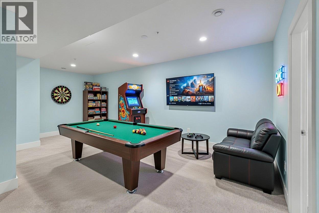 2372 Oglow Drive, Armstrong