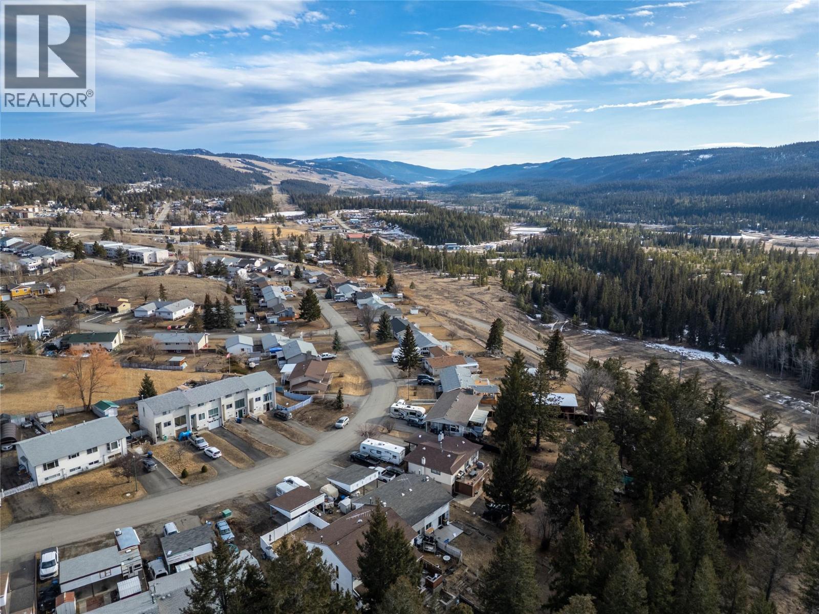 450 OPAL Drive, Logan Lake