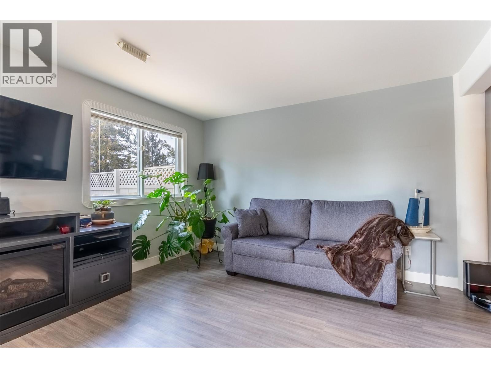 450 OPAL Drive, Logan Lake