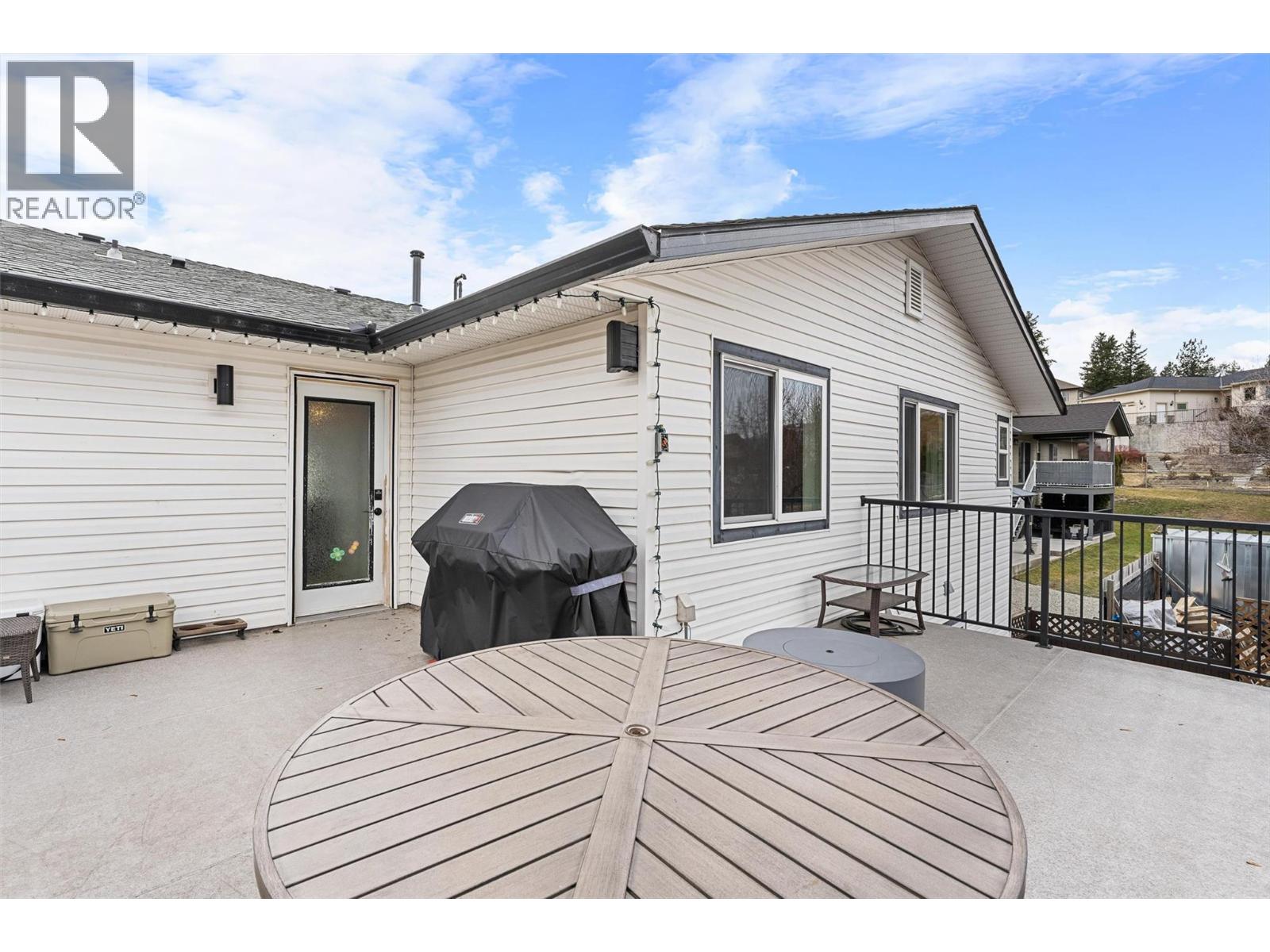 2186 Finlay Court, Lake Country