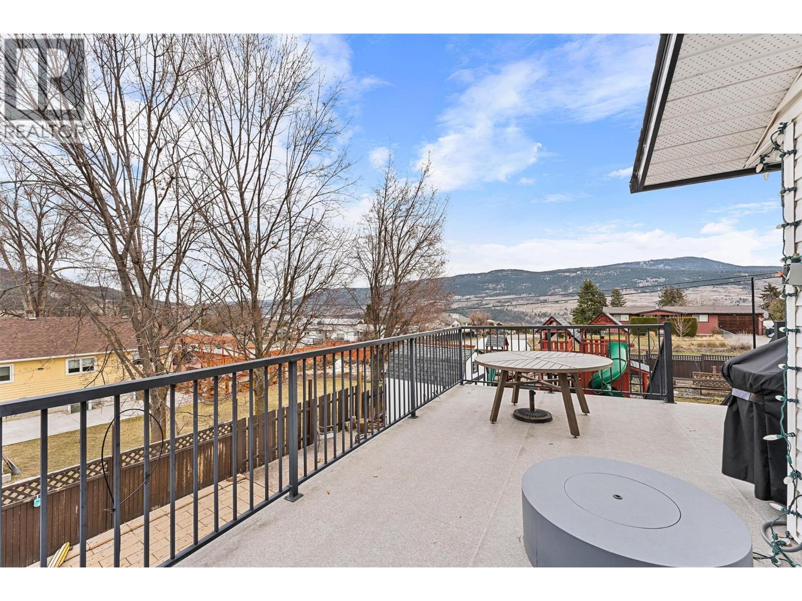 2186 Finlay Court, Lake Country