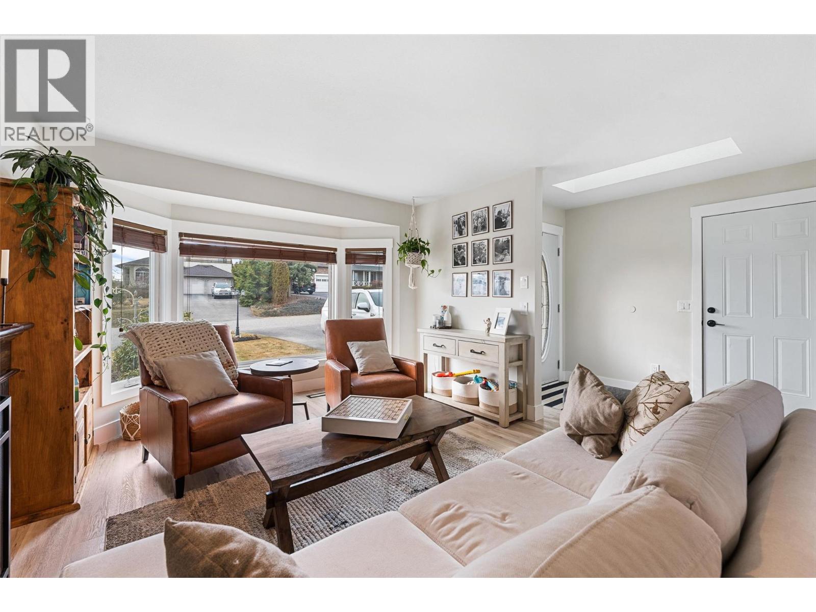 2186 Finlay Court, Lake Country