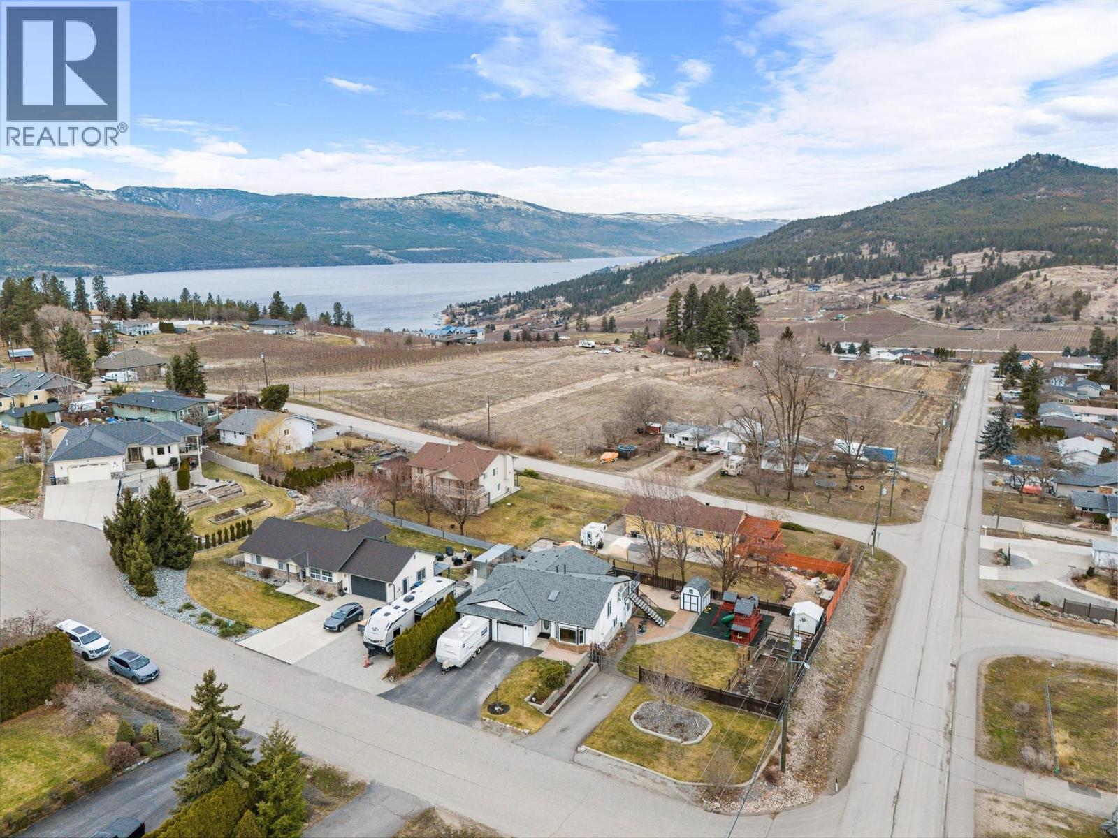 2186 Finlay Court, Lake Country