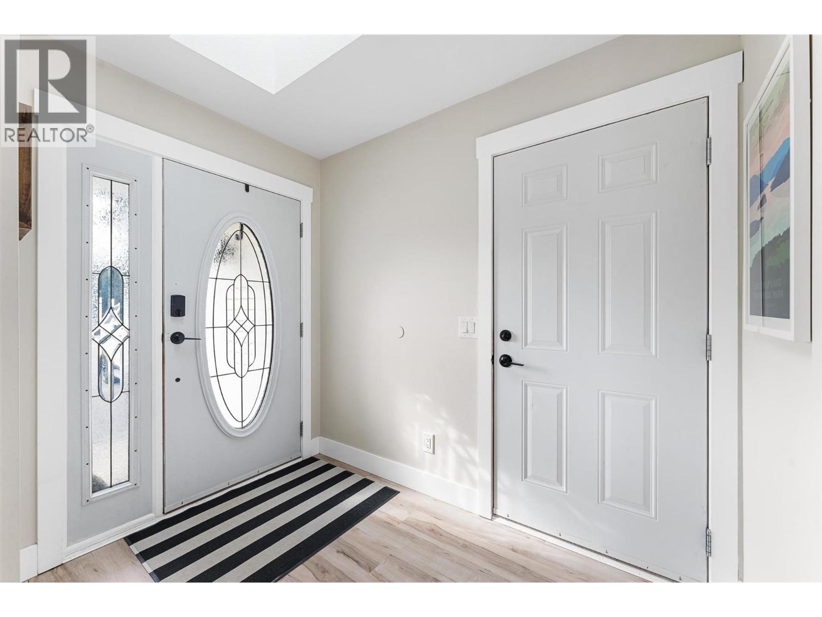 2186 Finlay Court, Lake Country