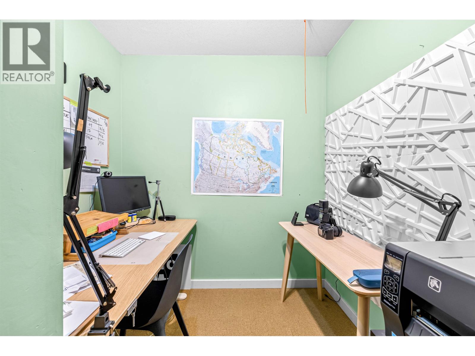 5709 OWL COURT, North Vancouver