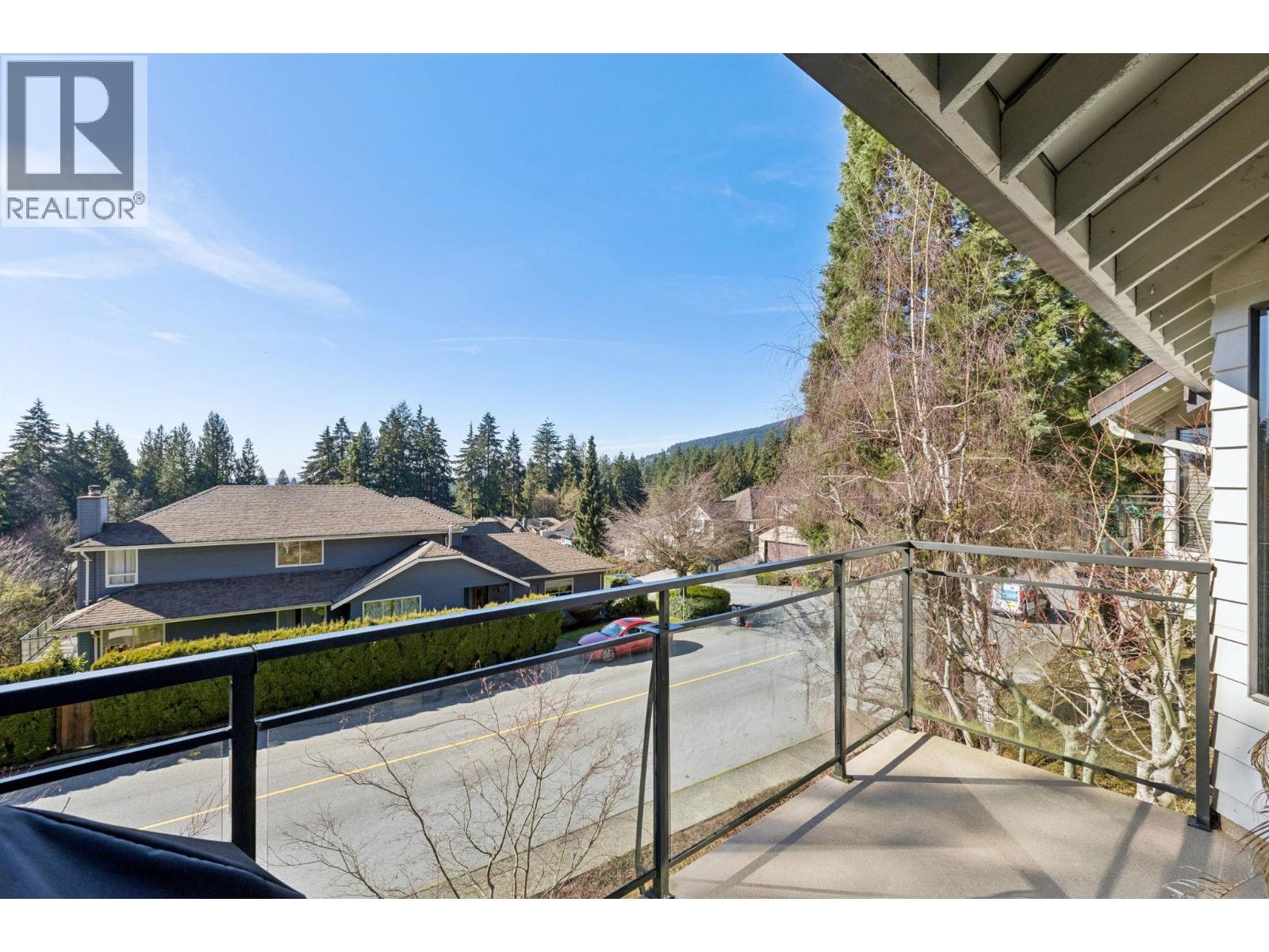 5709 OWL COURT, North Vancouver