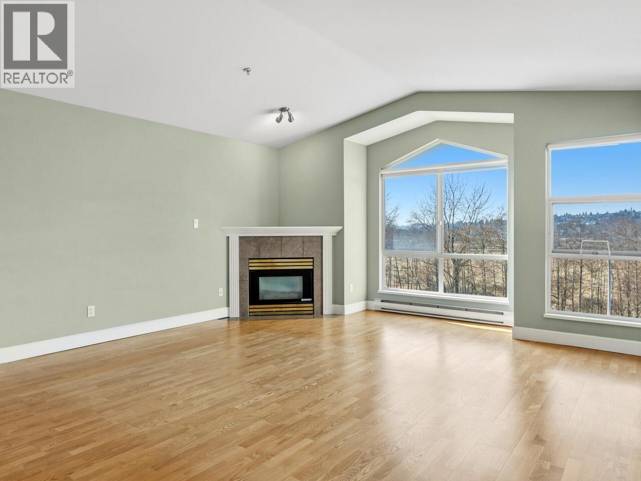 1141 O'FLAHERTY GATE, Port Coquitlam