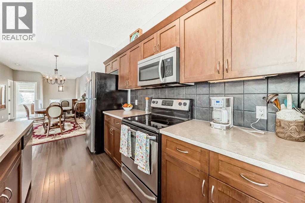 
          266 Fireside Place
            <br/>
            <span>Cochrane</span>
            , 
            <span>AB</span>
             <span>T4C0R0</span>
         - Photo 7