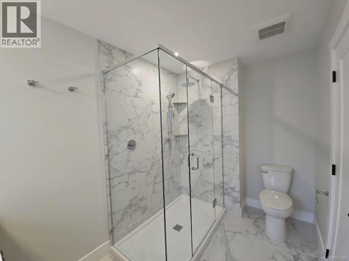  487 Delora Drive, Colwood