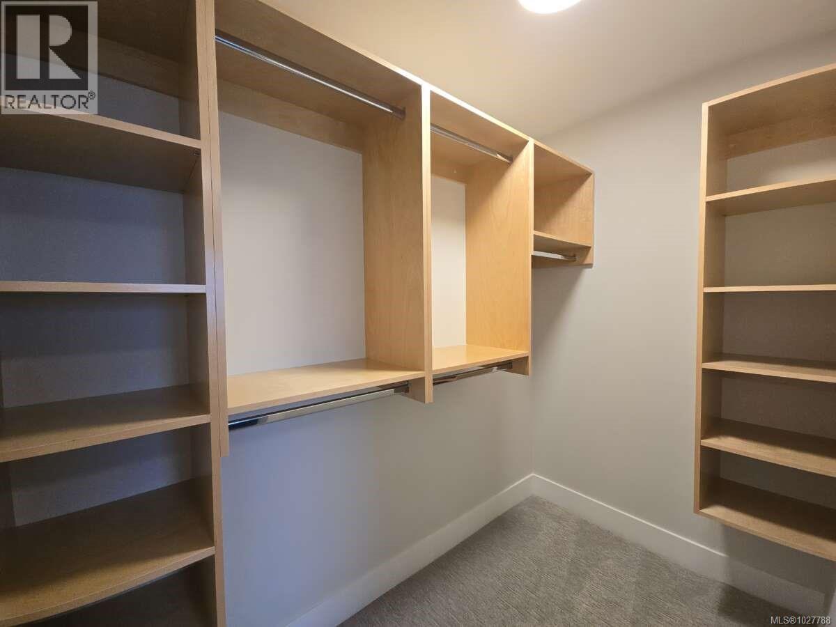  487 Delora Drive, Colwood