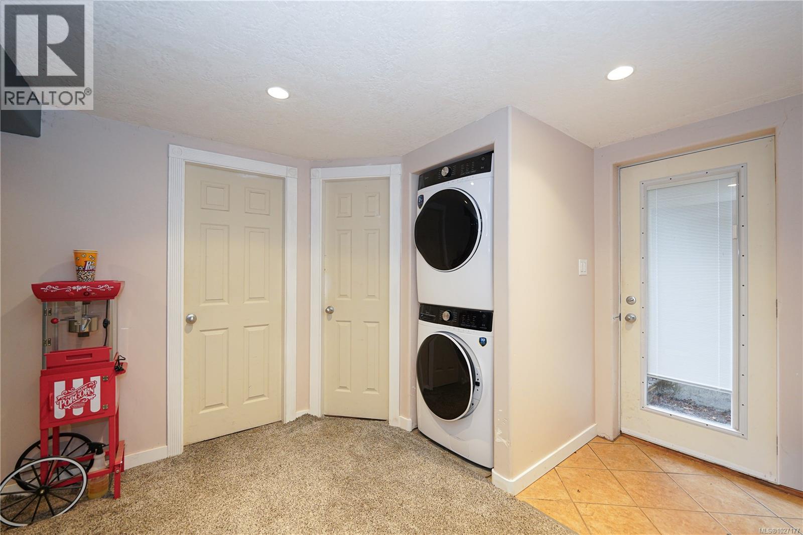  1009 Linda Lane, Langford