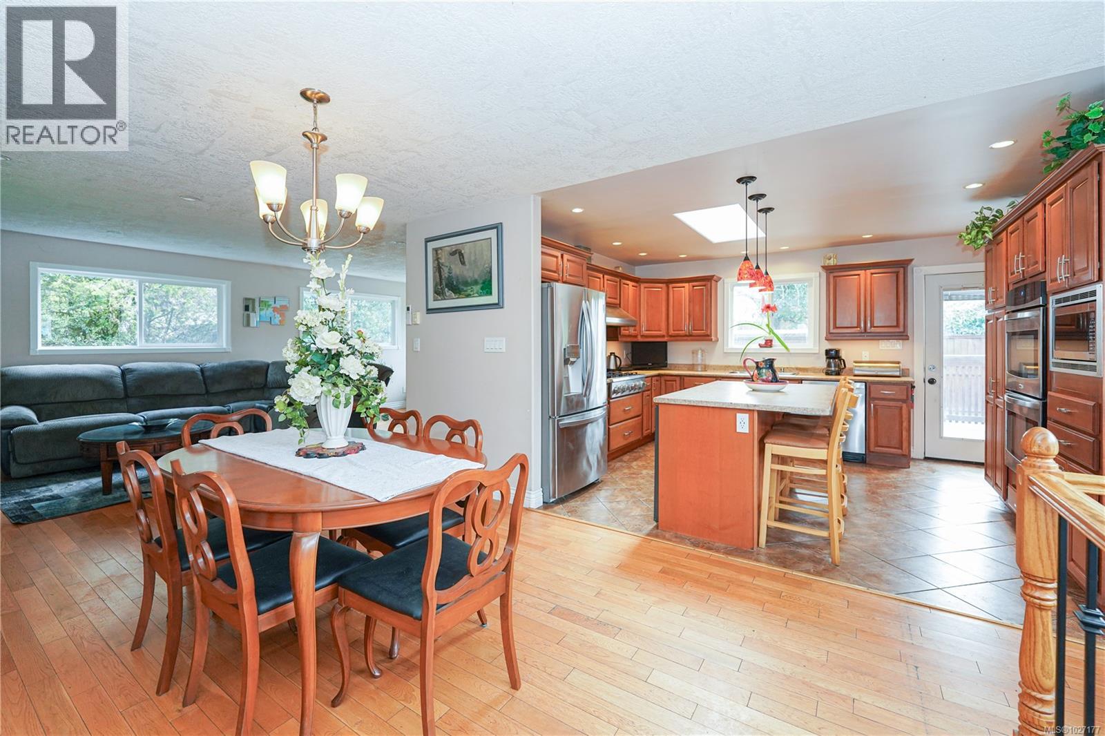  1009 Linda Lane, Langford