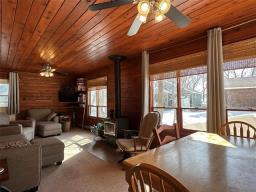 7 Miami Beach Road, Pelican Lake, MB R0K1R0 Photo 11