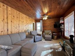 7 Miami Beach Road, Pelican Lake, MB R0K1R0 Photo 10