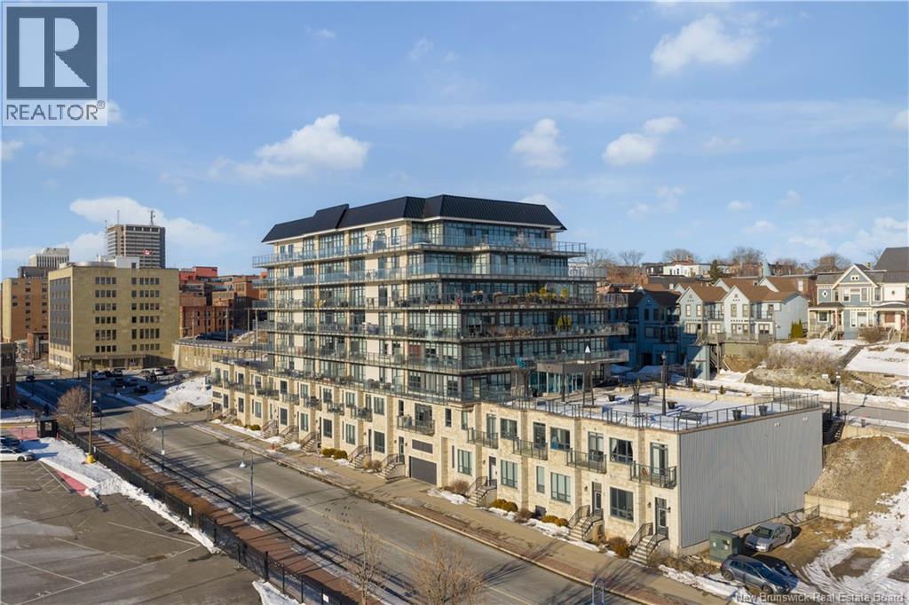 #111 243 PRINCE WILLIAM STREET - Image 2